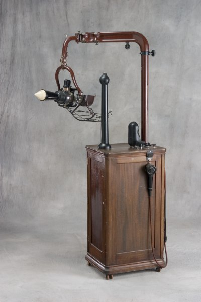 Dental X-Ray Machine, 1923
