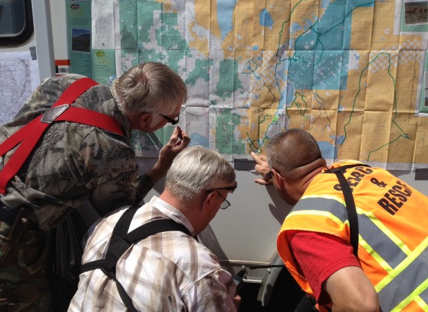 SAR Volunteers at Adel on Nichols Search