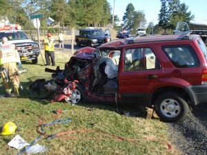 crash-scene 2 Ankeny Hill and Hwy 99E-s crash-scene 2 Ankeny Hill and Hwy 99E-s